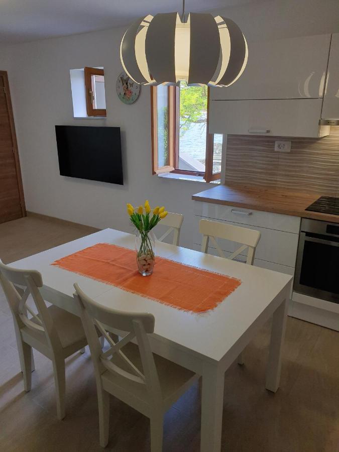 Apartments Stella Apsyrtides Osor Eksteriør billede